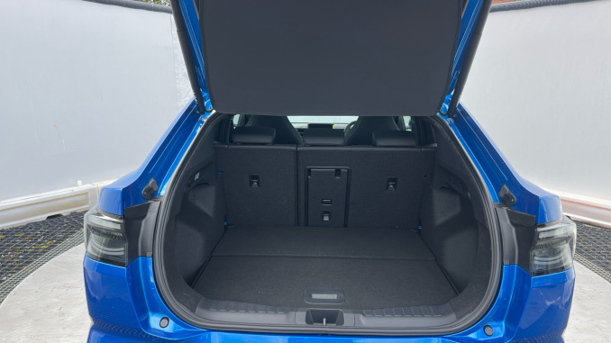 Ford Capri 210kW Premium 79kWh 5dr Auto Electric Estate - Image 4